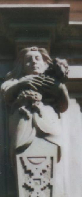 Figur Unkeuschheit mit dem Ziegenbock, II. Stock, Platz 3